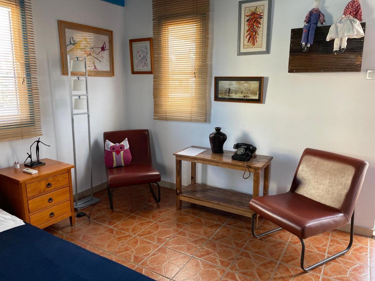 Mp Cozy Apartment Near The Sea Paphos Bagian luar foto