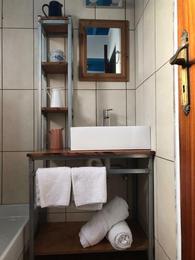 Mp Cozy Apartment Near The Sea Paphos Bagian luar foto