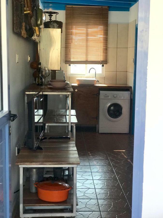 Mp Cozy Apartment Near The Sea Paphos Bagian luar foto